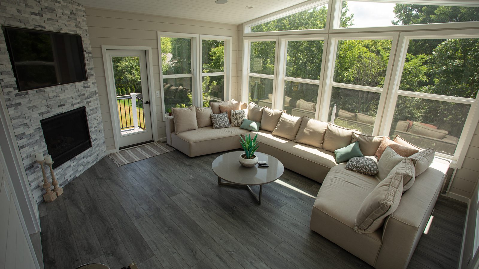 Remodelled living space in Chanhassen, MN by BN Builders